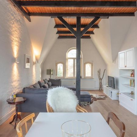 Hafen-Nest 54° Nord Apartment Toenning Exterior photo